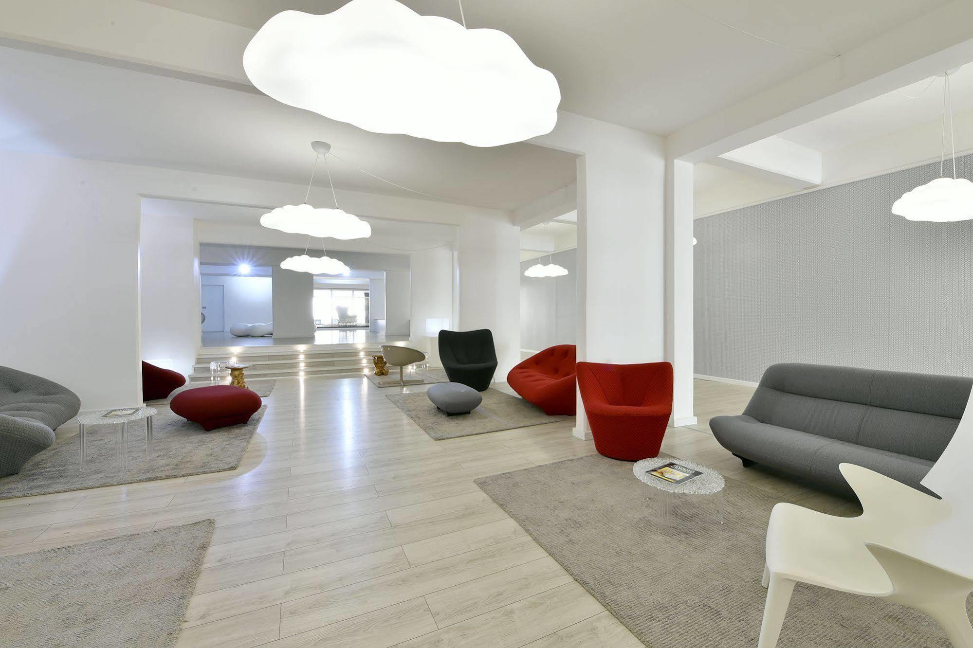 Hotel Le Saint Denis Zewnętrze zdjęcie