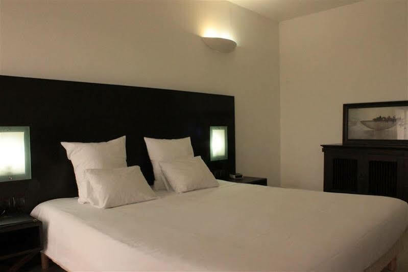 Hotel Le Saint Denis Zewnętrze zdjęcie